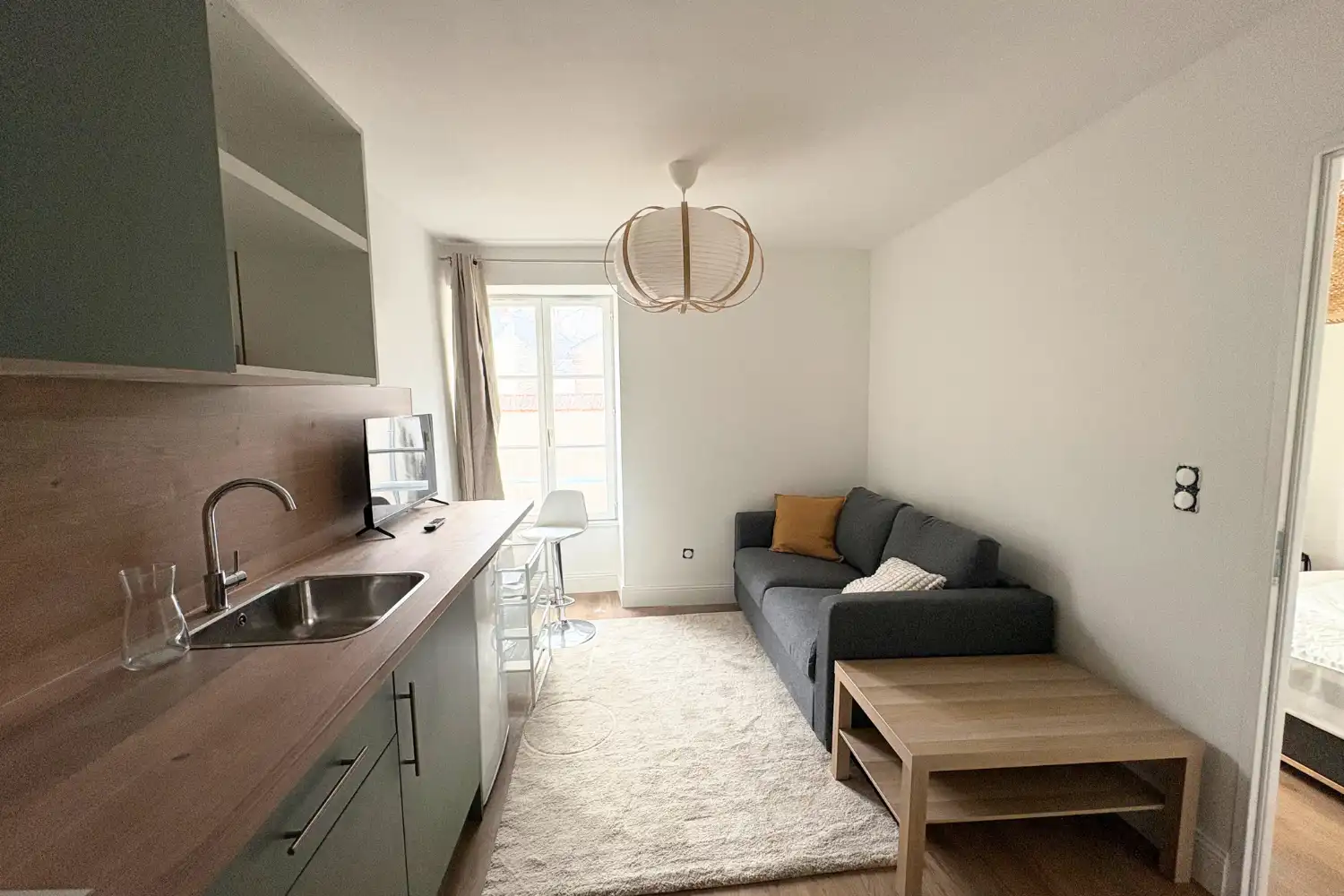 investissement-locatif-orleans-paul-2-cuisine-salon
